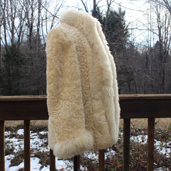 VTG FUR COAT Virgin Lamb Shearling Body-Mongolian Lamb Fur Collar & Cuffs 1980s - Picture 4 of 10